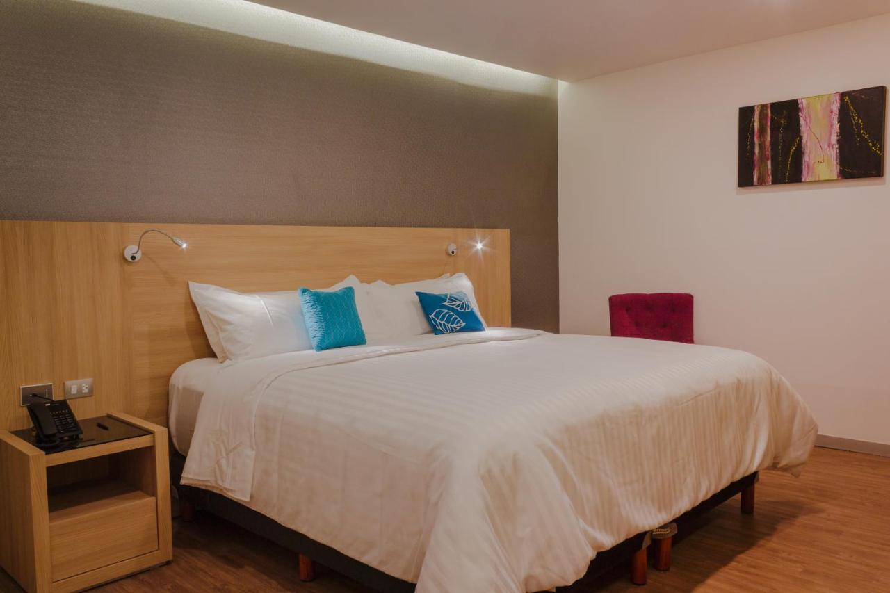 Hotel Kavia 몬테레이 외부 사진
