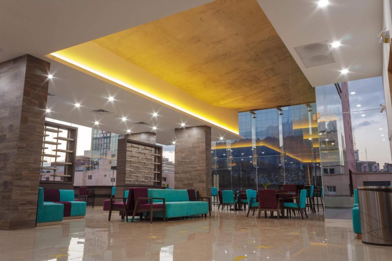 Hotel Kavia 몬테레이 외부 사진