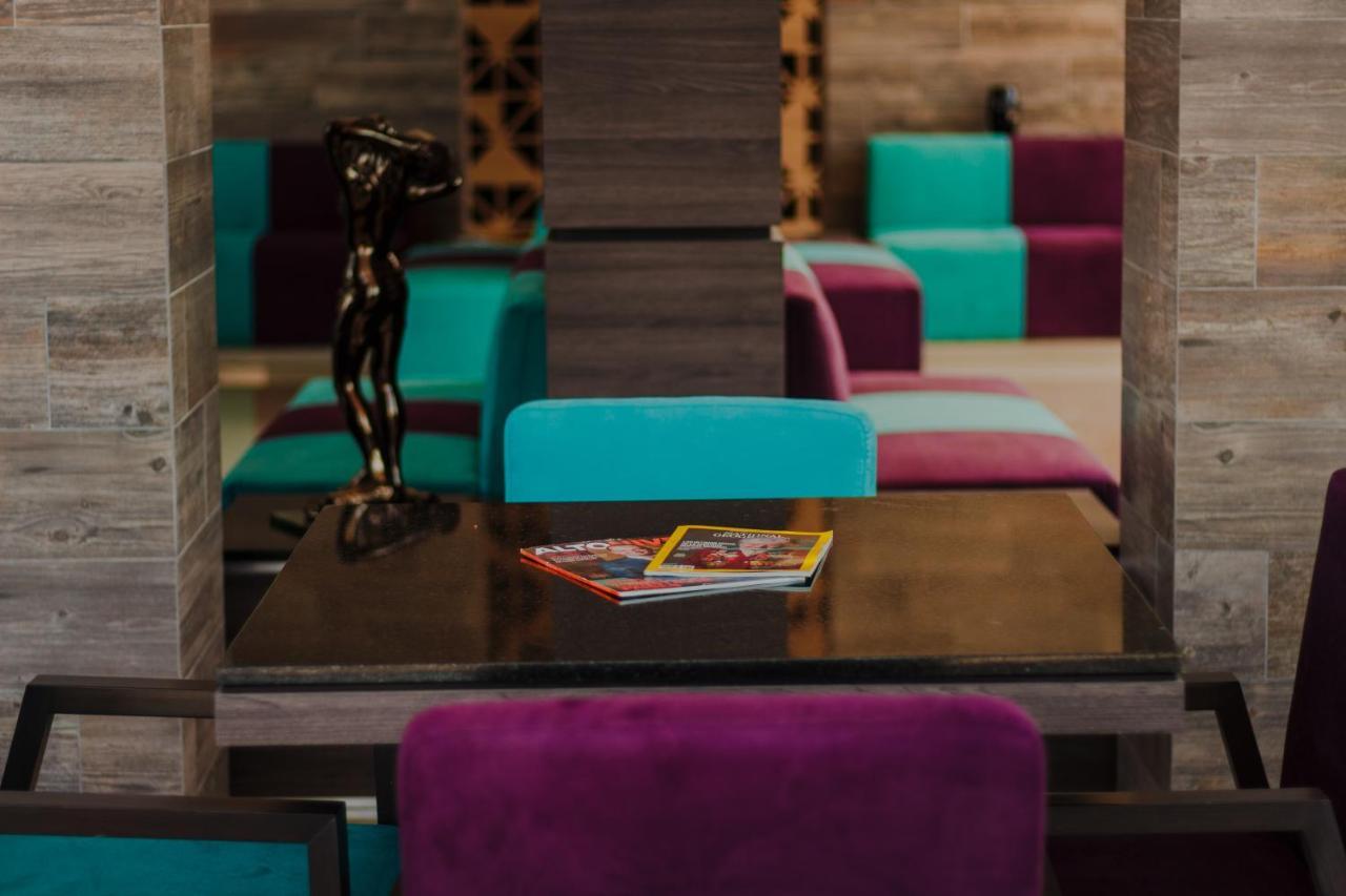 Hotel Kavia 몬테레이 외부 사진