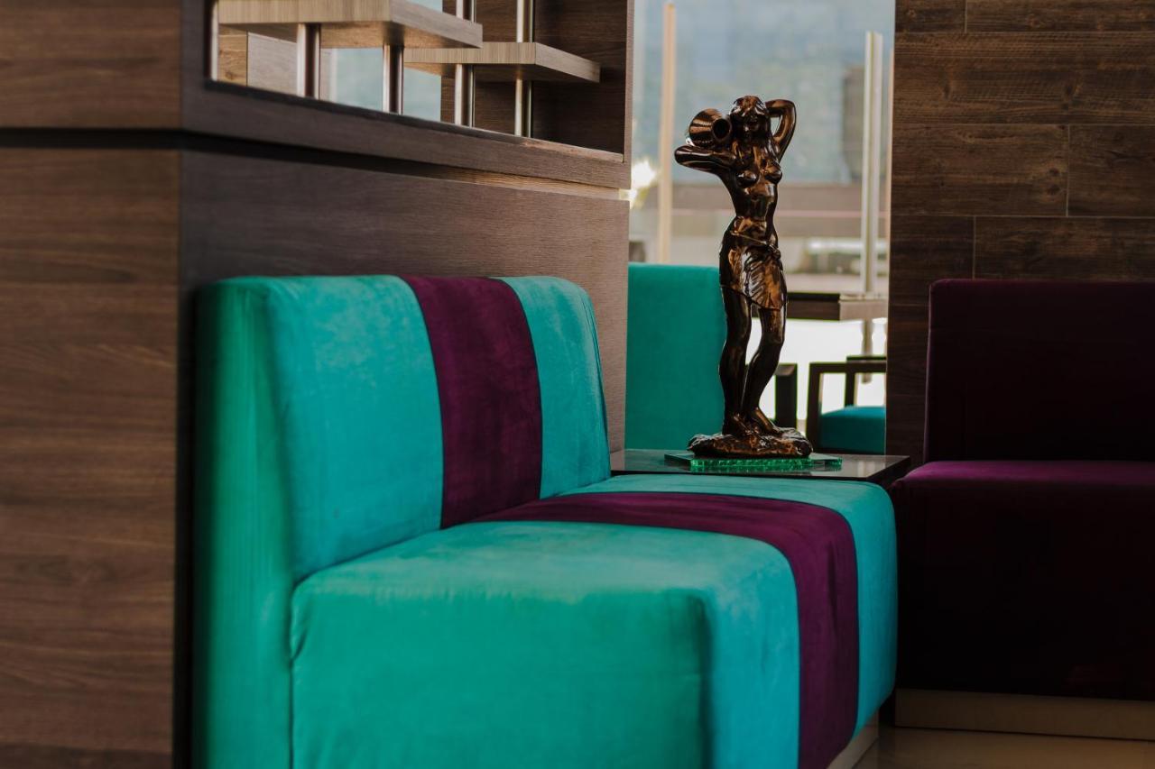 Hotel Kavia 몬테레이 외부 사진